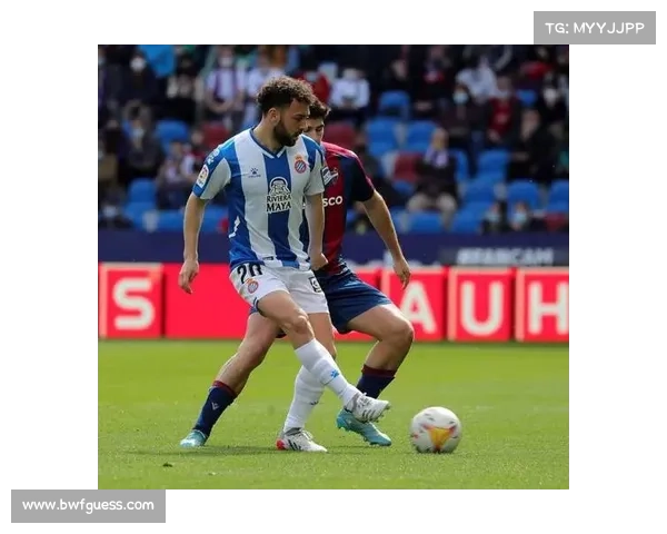 莱万特0-2不敌毕尔巴鄂 尼科长途奔袭吊射破门 莱万特0-2不敌毕尔巴鄂 尼科长途奔袭吊射破门